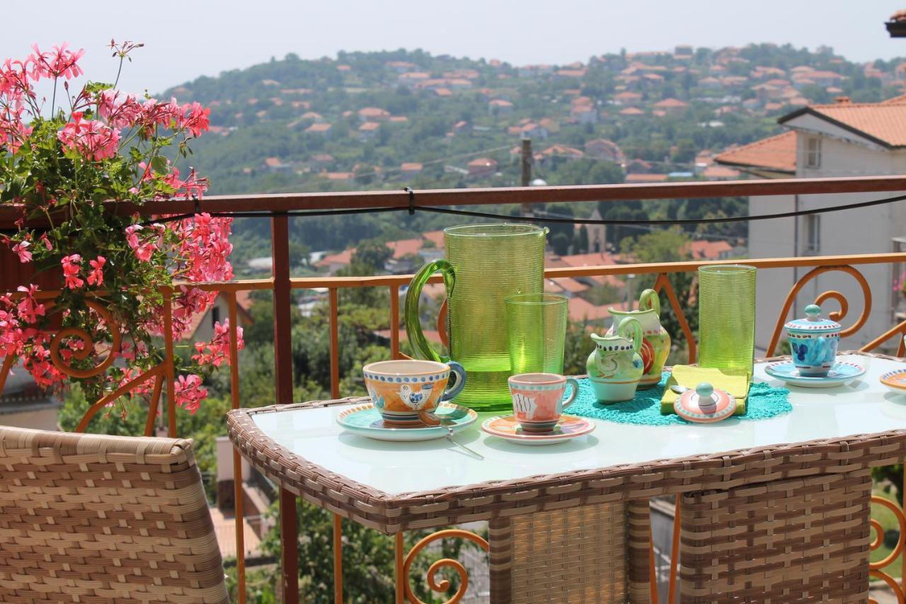 Dafne Holiday Agerola Luaran gambar